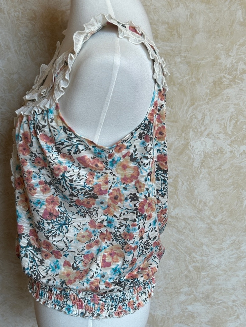 American Rag 👚Top👚 - Picture 3 of 6